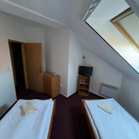 Gæstehus Kosik 3*