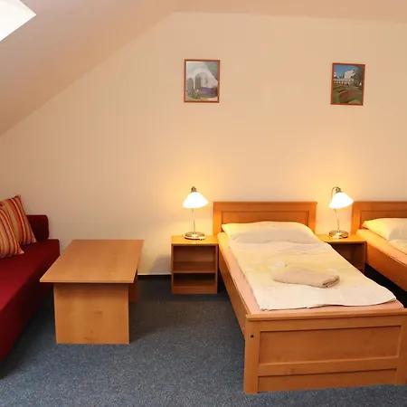 Kosík Casa de hóspedes Tvrdonice